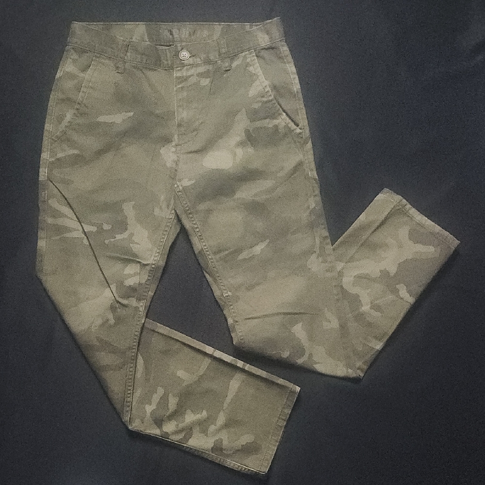 Old Navy Camo Pants
